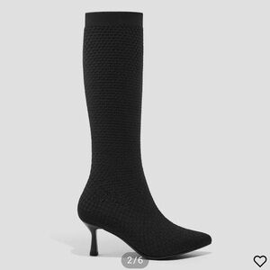 Chic Black Textured Heeled Boots - New in Box